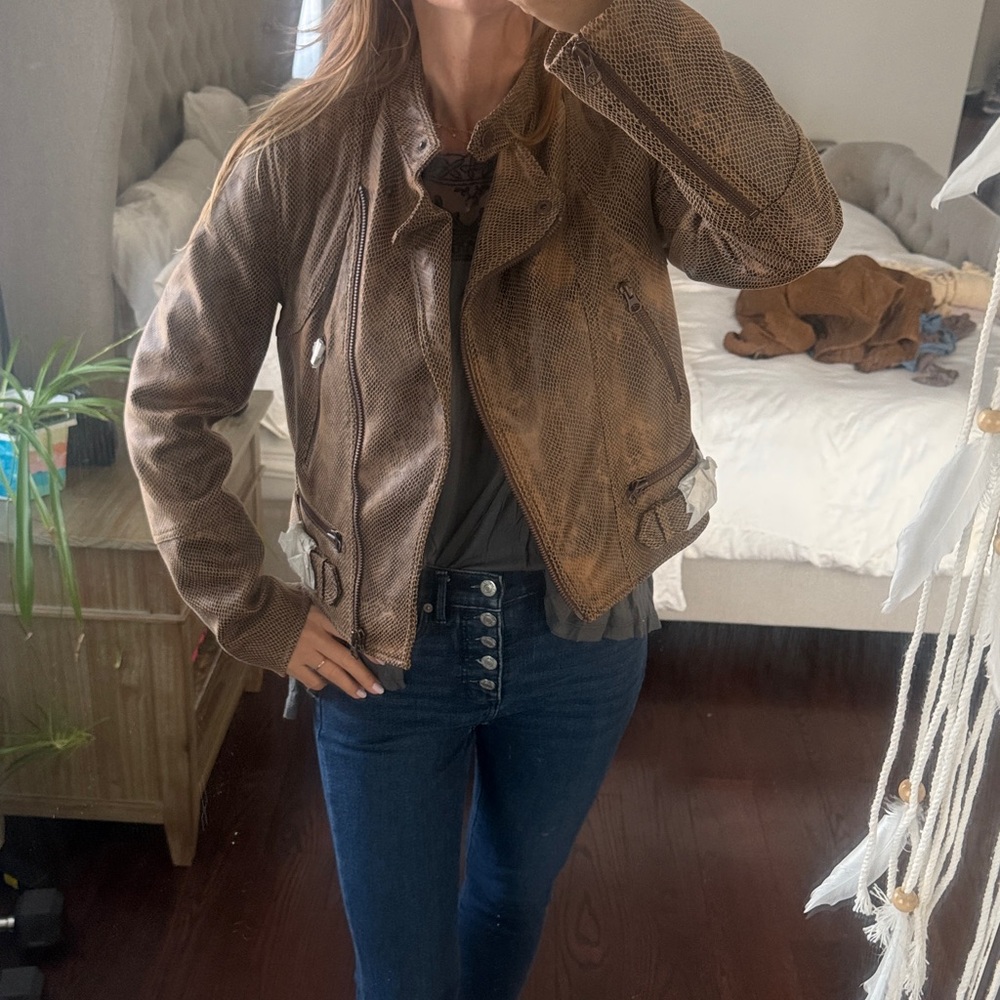 Brand new we the free jacket - Picture 4 of 5